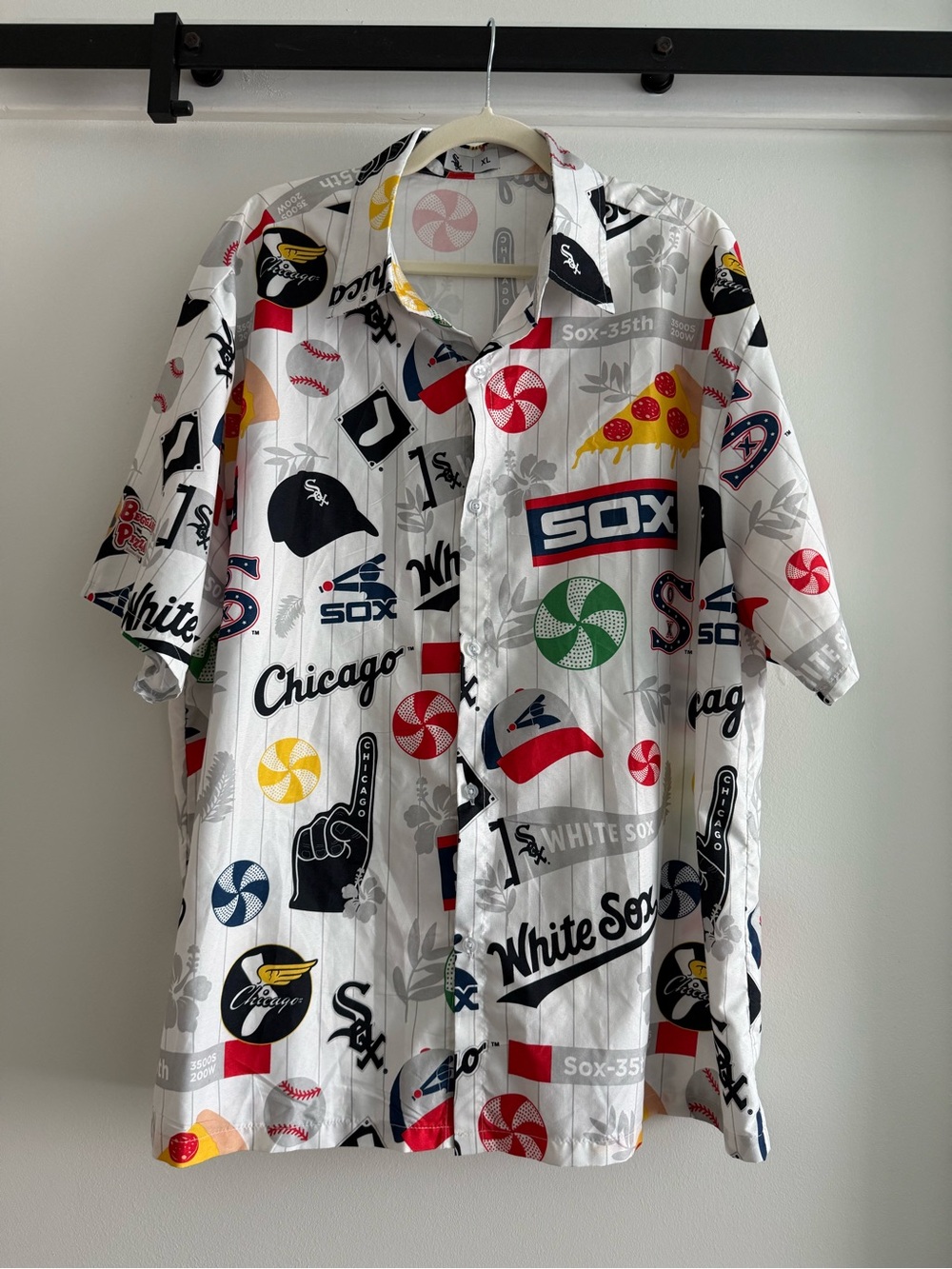 SO White Multi Chicago Sox Short-Sleeve Button-Up Shirt
